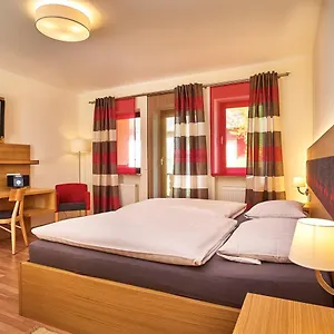 Landgasthof Riedl Hotel Hohenau